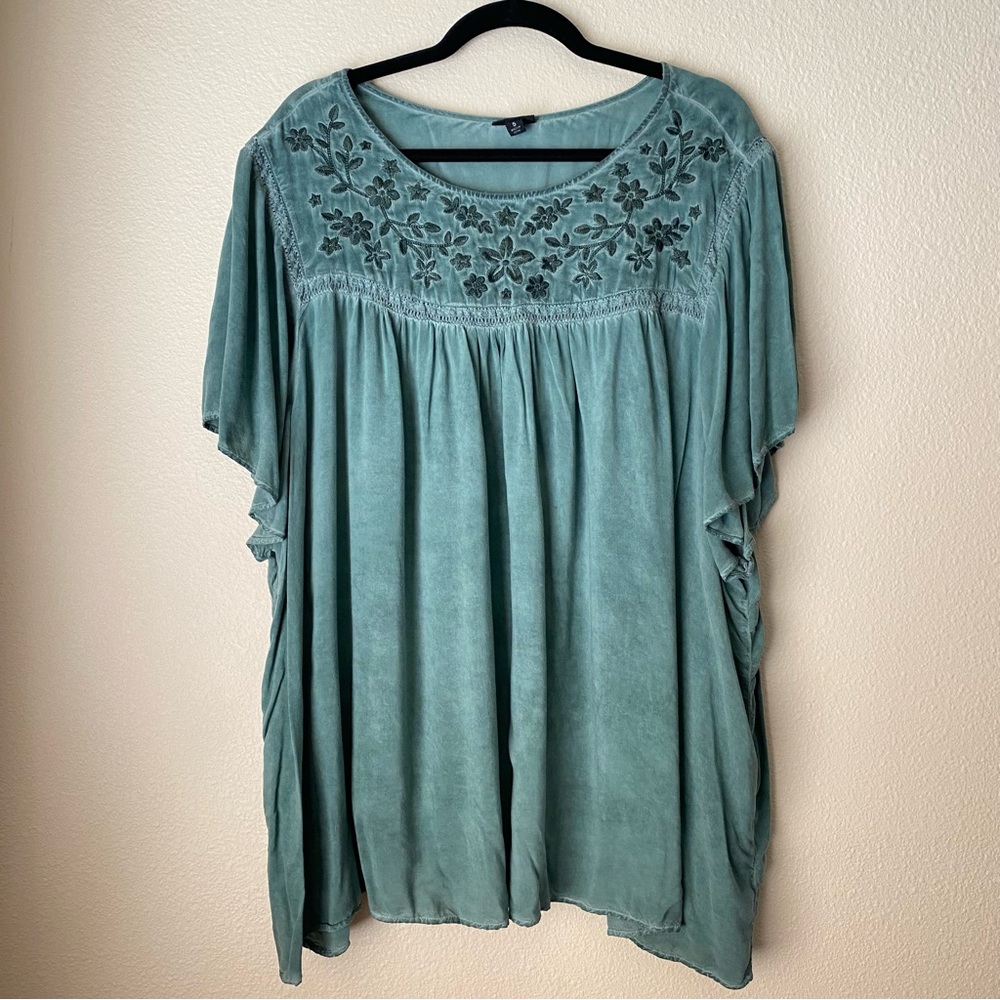 Torrid Embroidered Top, 5X, Forest Green Flowy Boho Fairycore Whimsigoth EUC